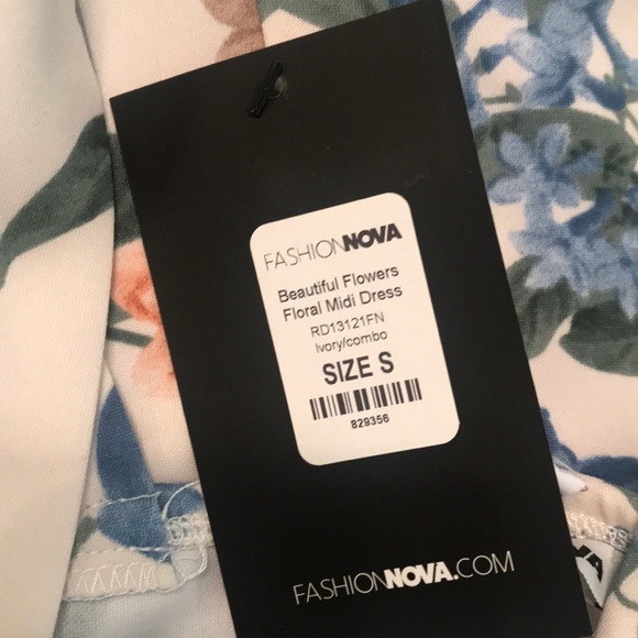 Beautiful Floral Dress - Picture 5 of 5